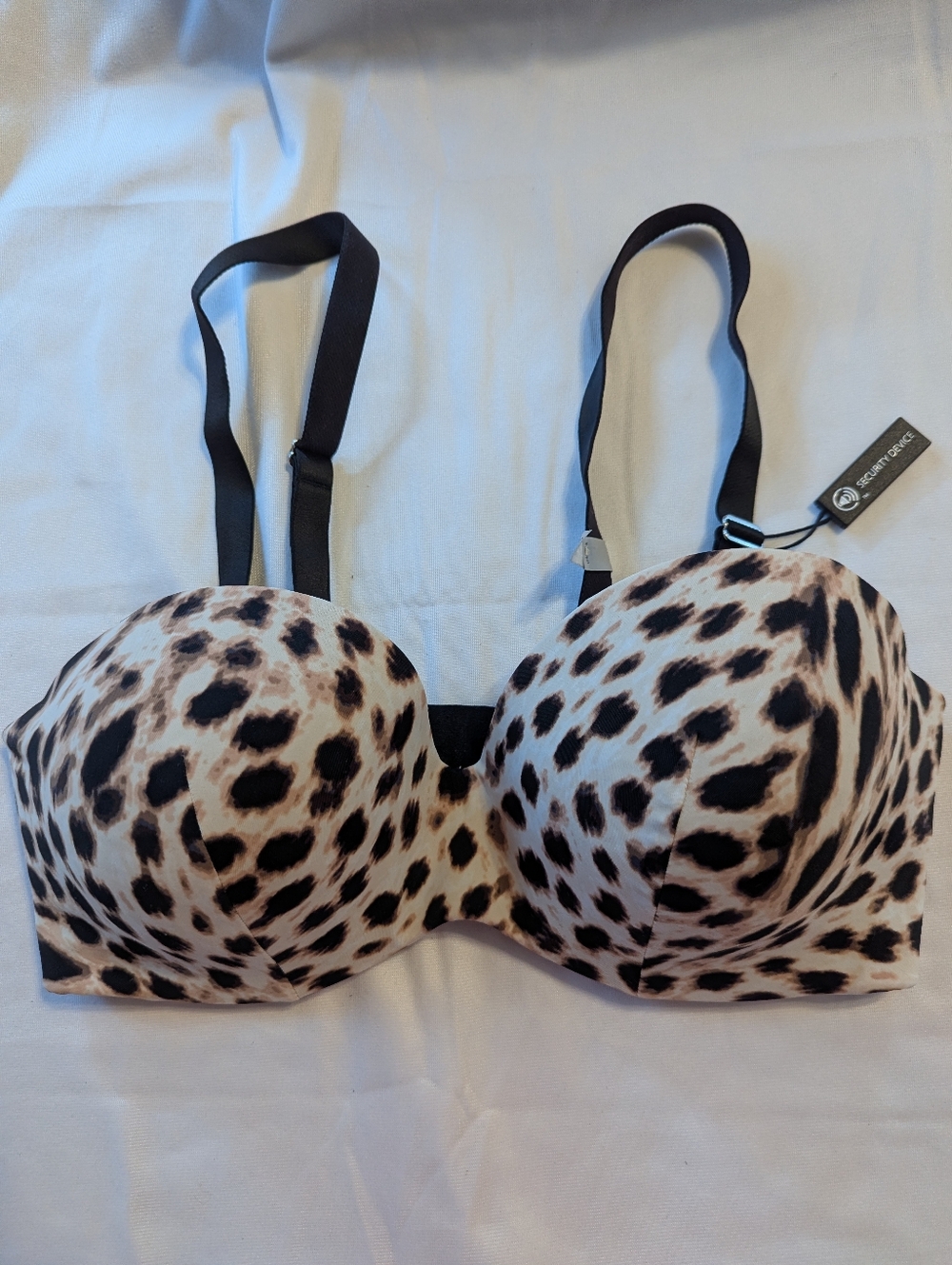 Woman's Ambrielle Padded Underwire Bra Size 36 DD BNWT